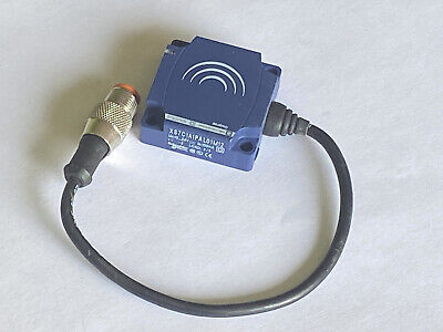 telemecanique xs7c1a1pal01m12  Sensor
