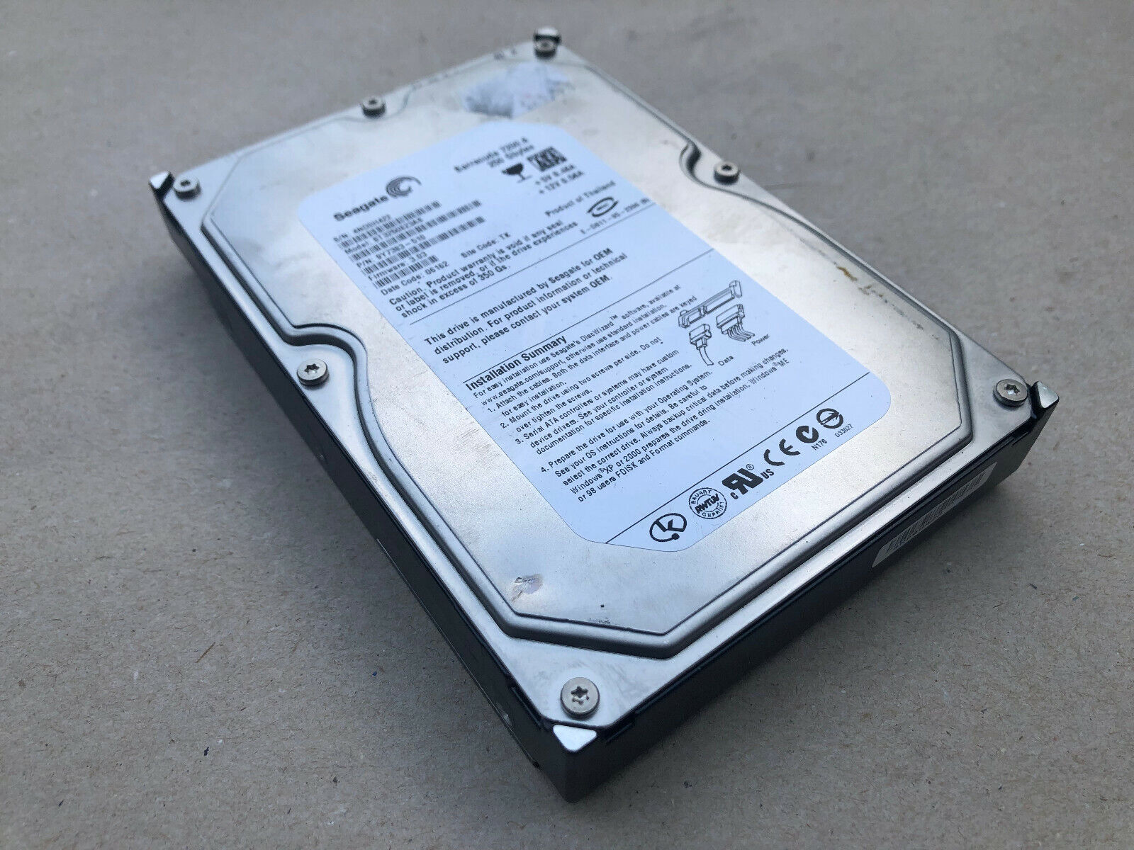 XEROX  Hard Disk Seagate ST3250823AS  9Y7383-510
