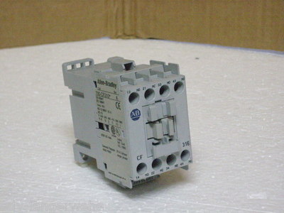 Allen Bradley 700-CF310*   Ser.:A