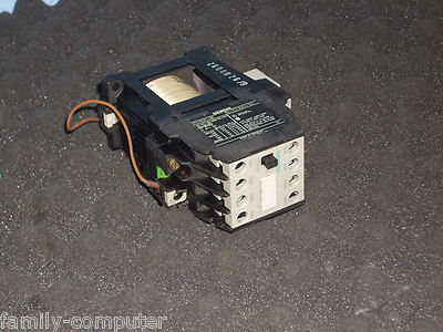 Siemens Siemens Siemens 31E 3TH40 3TH4031-0B 3TH40 used part