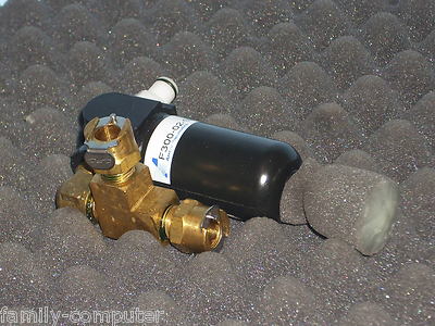 Universal Universal F300-02 used part