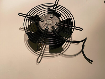 Universal Universal S2E200-BE31 S2E200BE3126 used part