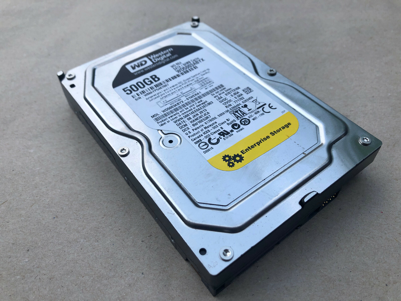 Universal Universal WD5003ABYX-01WERA1 used part