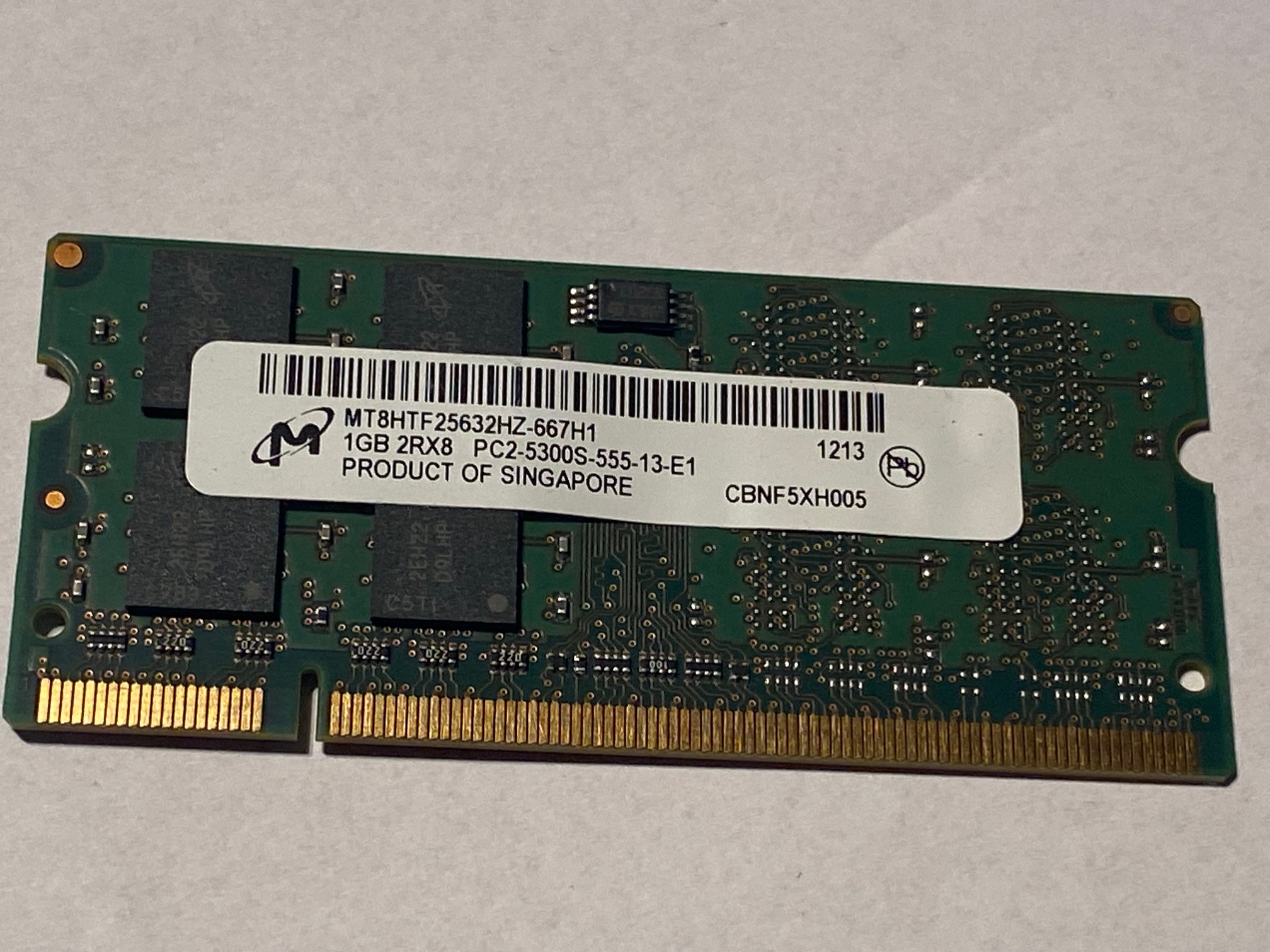 Micron MT8HTF25632HZ-667H1 1GB RAM 2Rx8 PC2-5300S Ersatzteil Xerox Industrie